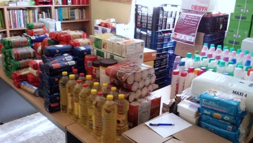 Recollida i donació d'aliments dels Muntanyencs d'Arenys de Munt a DISAM, el magatzem de distribució d'aliments