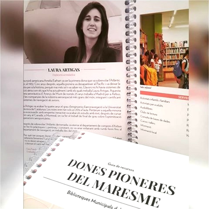 La jove enginyera aeronàutica Laura Artigas protagonitza la pàgina d'Arenys de Munt de la guia de recursos 2019 de les biblioteques del Maresme